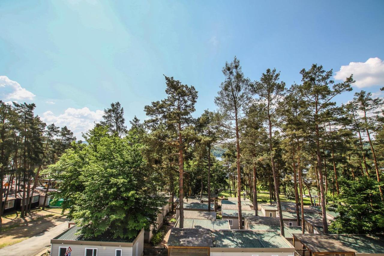 Hotel U Plaze Vranov nad Dyjí Exteriör bild