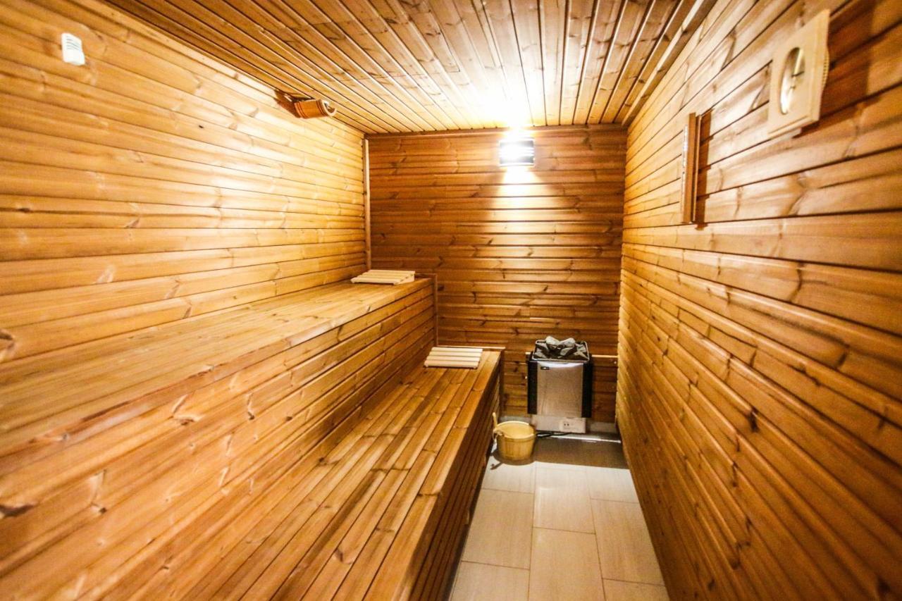 Hotel U Plaze Vranov nad Dyjí Exteriör bild